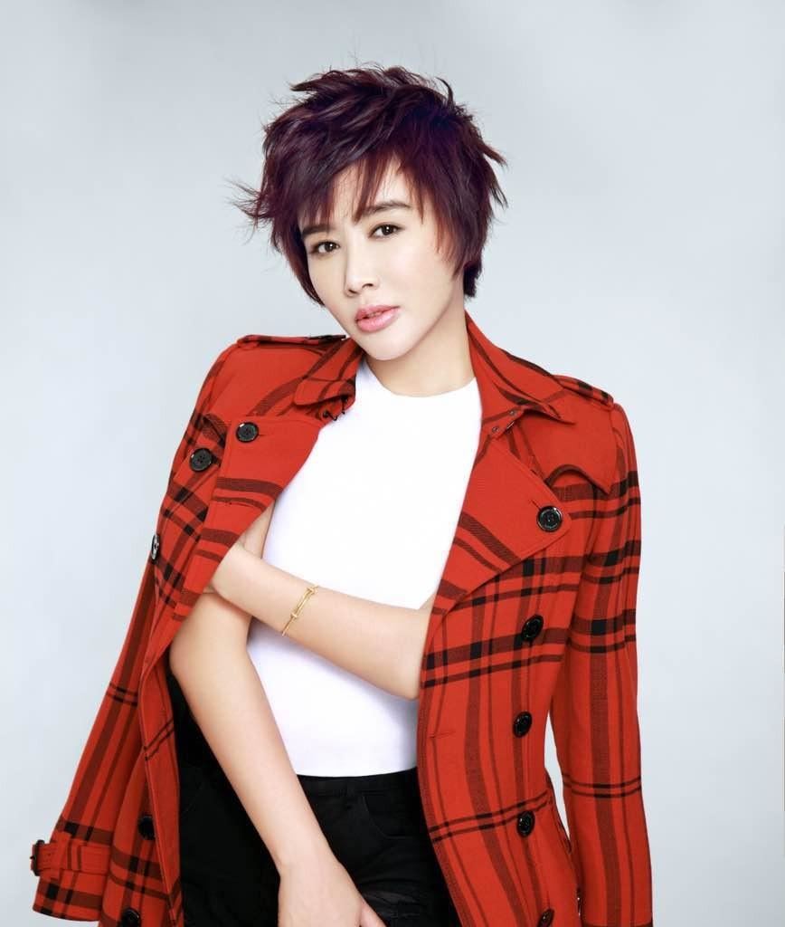 《小芳》原唱李春波:爆红后"拒绝"春晚邀请,苦等数年终遇真爱