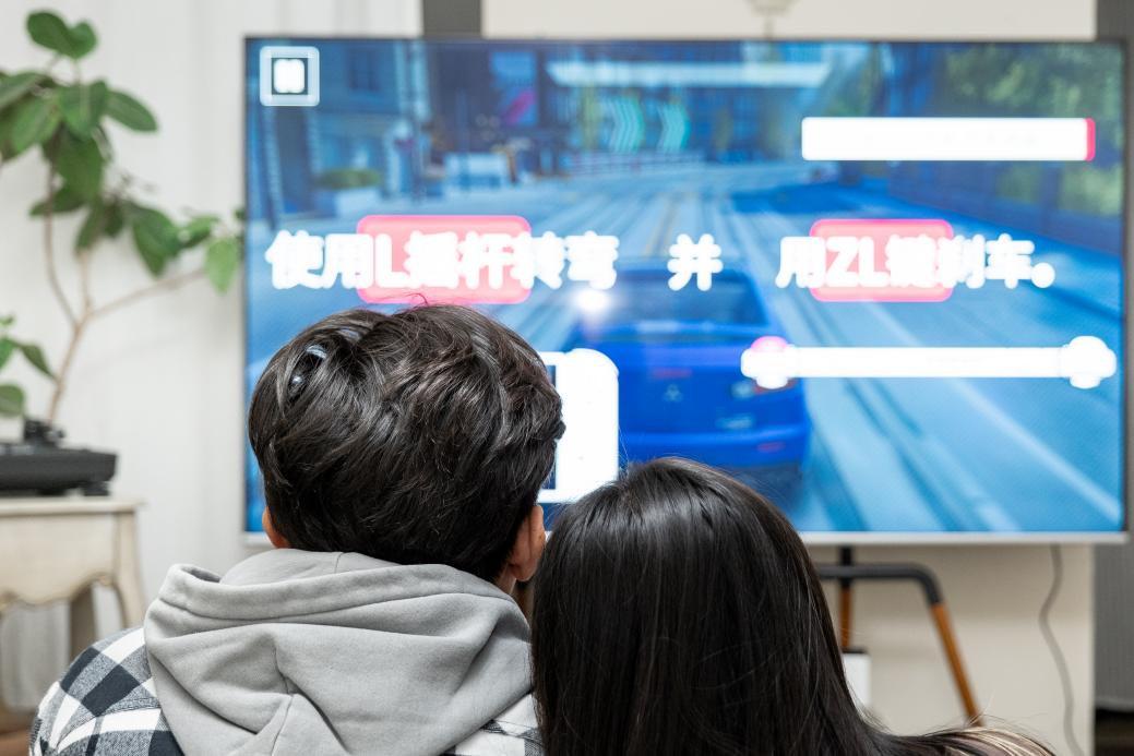 松下lx780c智能电视:享受大屏带来的沉浸观感