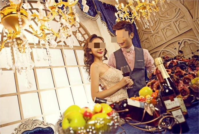 故事:海天盛宴:窥见虚华背后的现实,鲜艳外表下的无尽交易