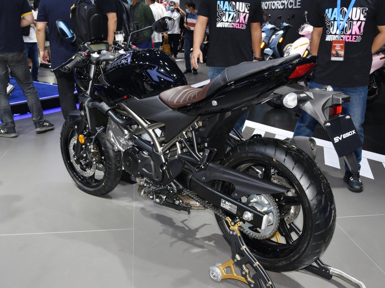 热门摩托车鉴赏,铃木,sv650￥85,800-92,800