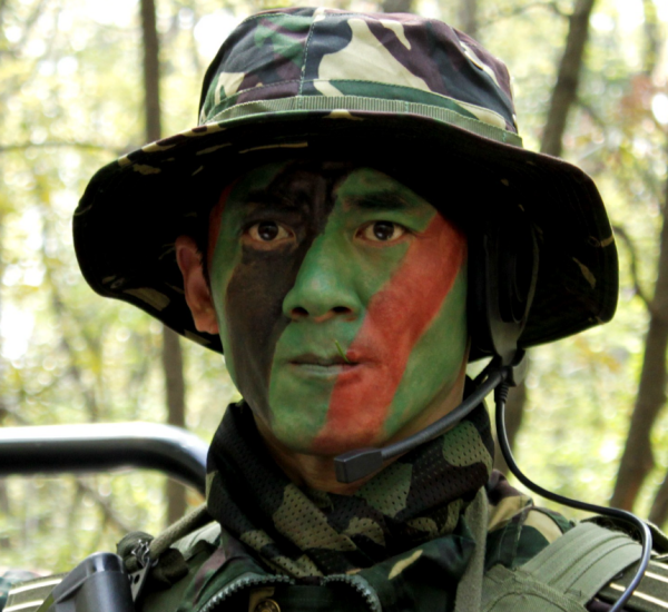 你肯定看过他演的特种兵,任天野的男子气魄,吊打一众小鲜肉