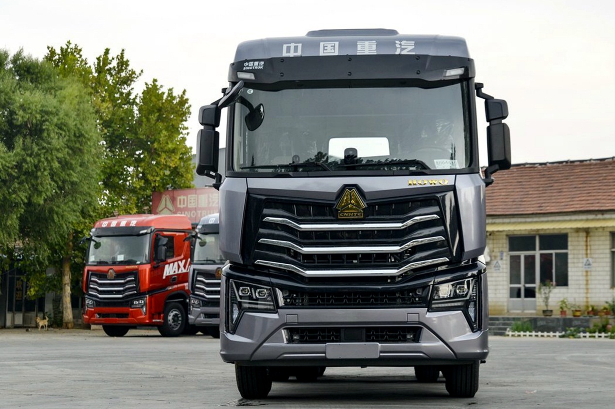 豪沃max车型评测—超t动力 全新全能