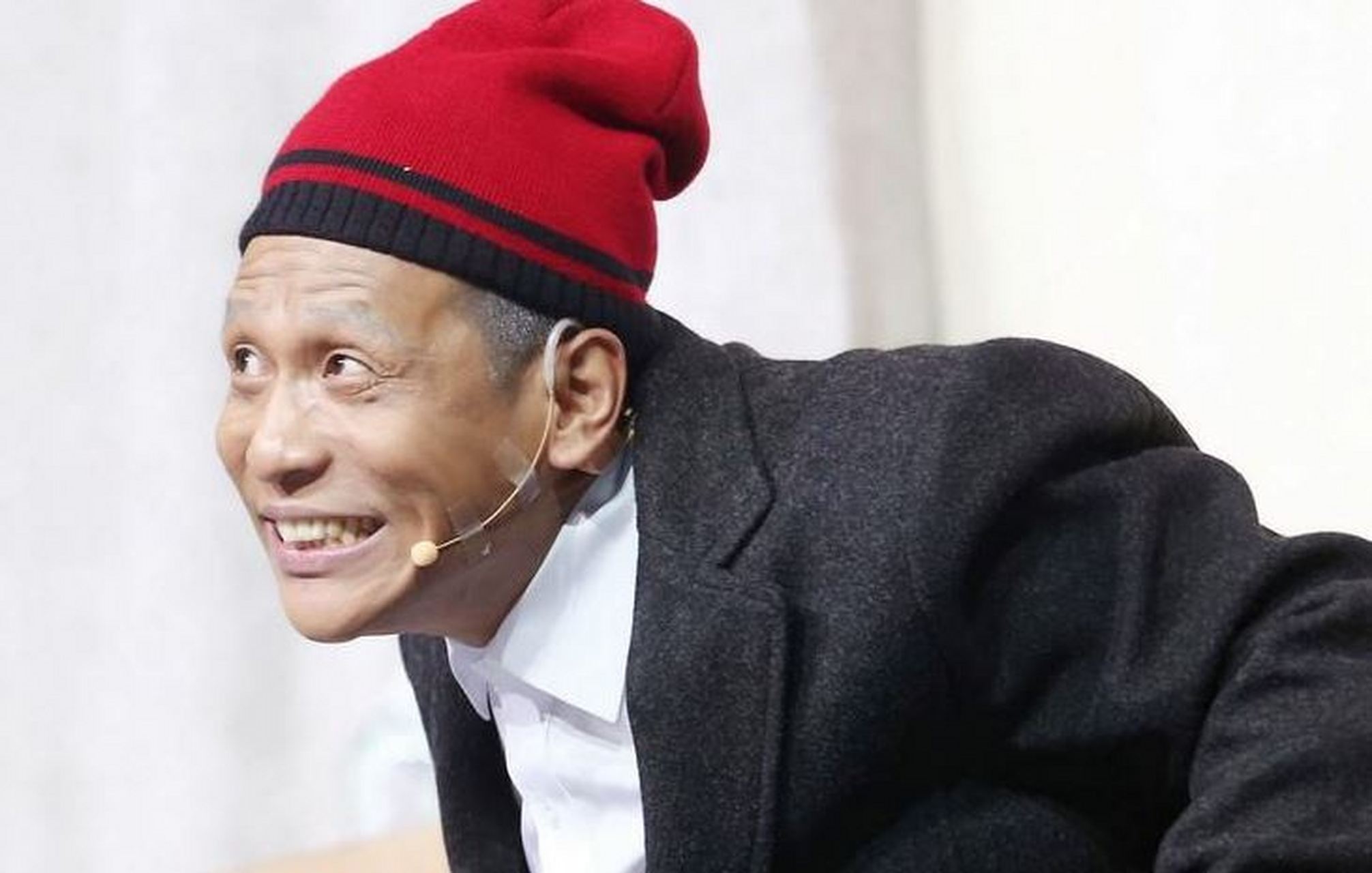 岳云鹏和宋小宝凭借才华获得成功.