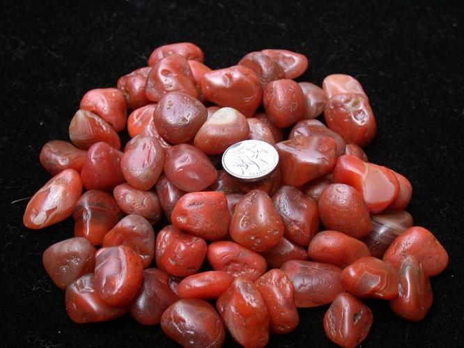 南红玛瑙籽料如何盘玩更油润?