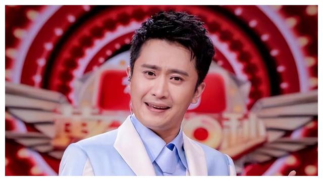 央视杨帆:与死神擦肩而过,未能主持春晚成遗憾,风光背后有艰辛