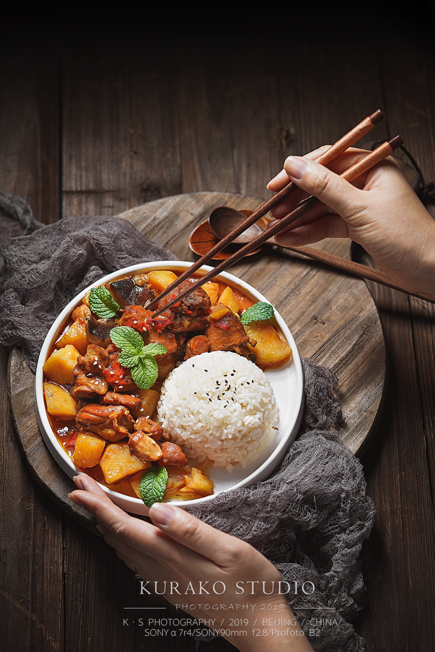 美食摄影技巧|如何把外卖拍出吃不起的感觉?