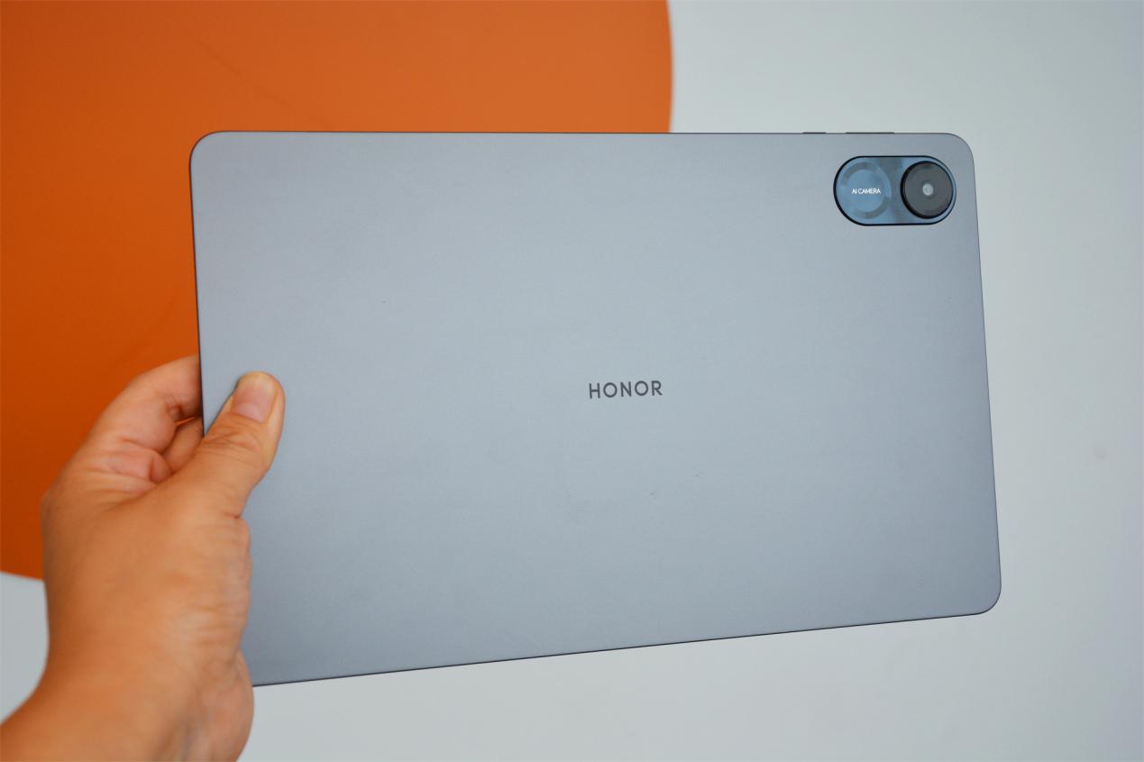 荣耀平板x8 pro体验:2k高清屏,120hz刷新,千元价格太强悍
