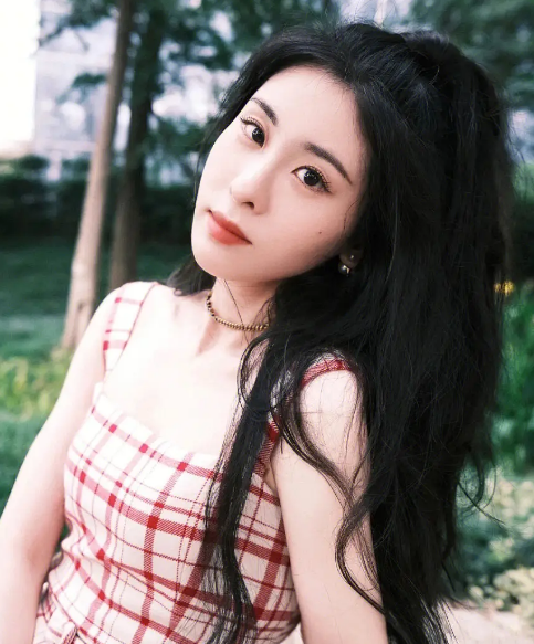 口碑反转?曝张碧晨生子前不知生父,谭伊哲全程陪产,张杰受牵连