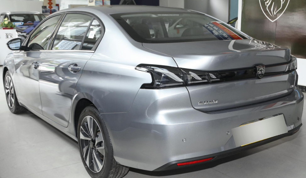 喜欢法系车?2022款东风标致408,哪款配置值得选