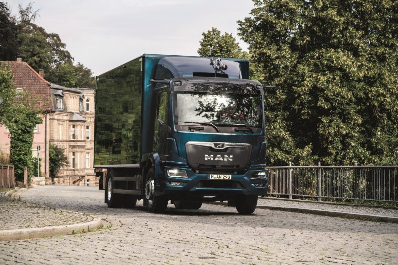 曼恩(man)卡车推出众多全新安全,辅助,经济性功能