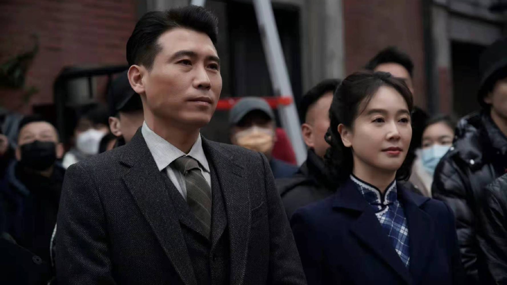 谍战剧《隐匿之战》将播,左小青李乃文假扮夫妻,配角都是实力派