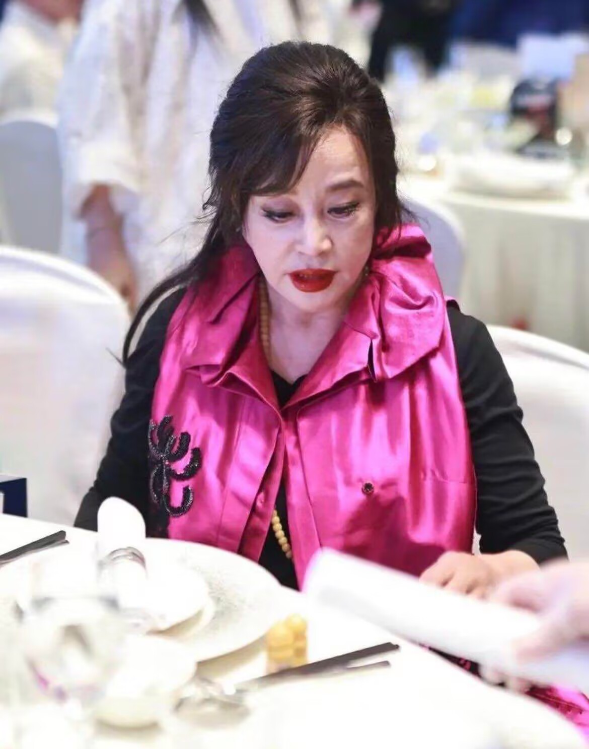 刘晓庆太实在了,活动图不p就放出来,真实状态一目了然!