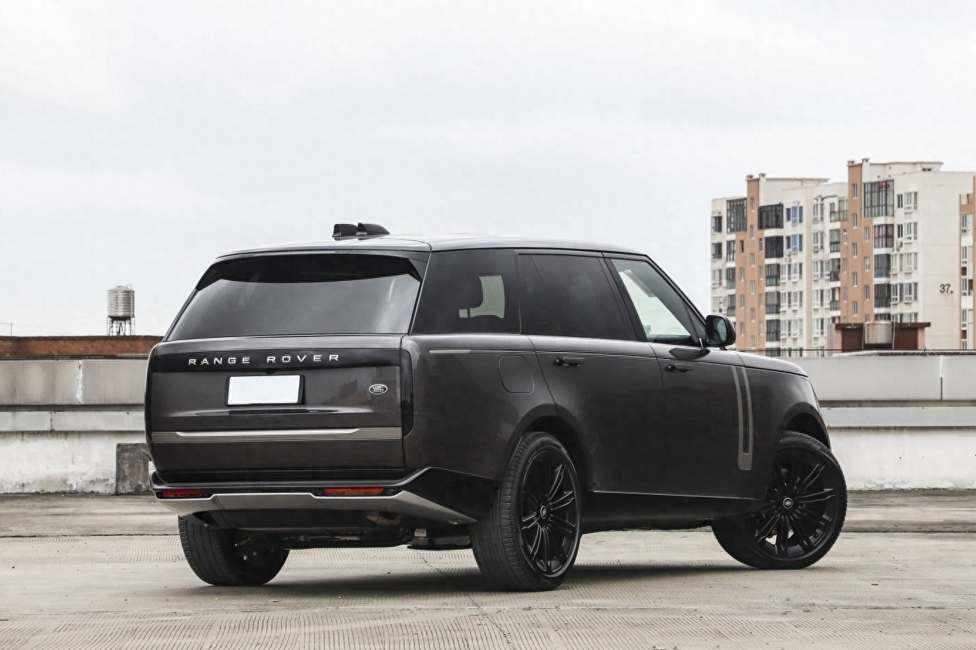 豪华商务suv!全新路虎揽胜实车,4座豪横霸气!