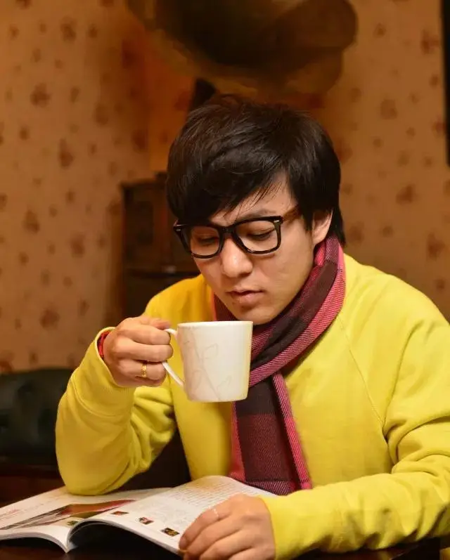 "三毛"孟智超:8岁爆红,和孙俪是同班同学,今现状如何?