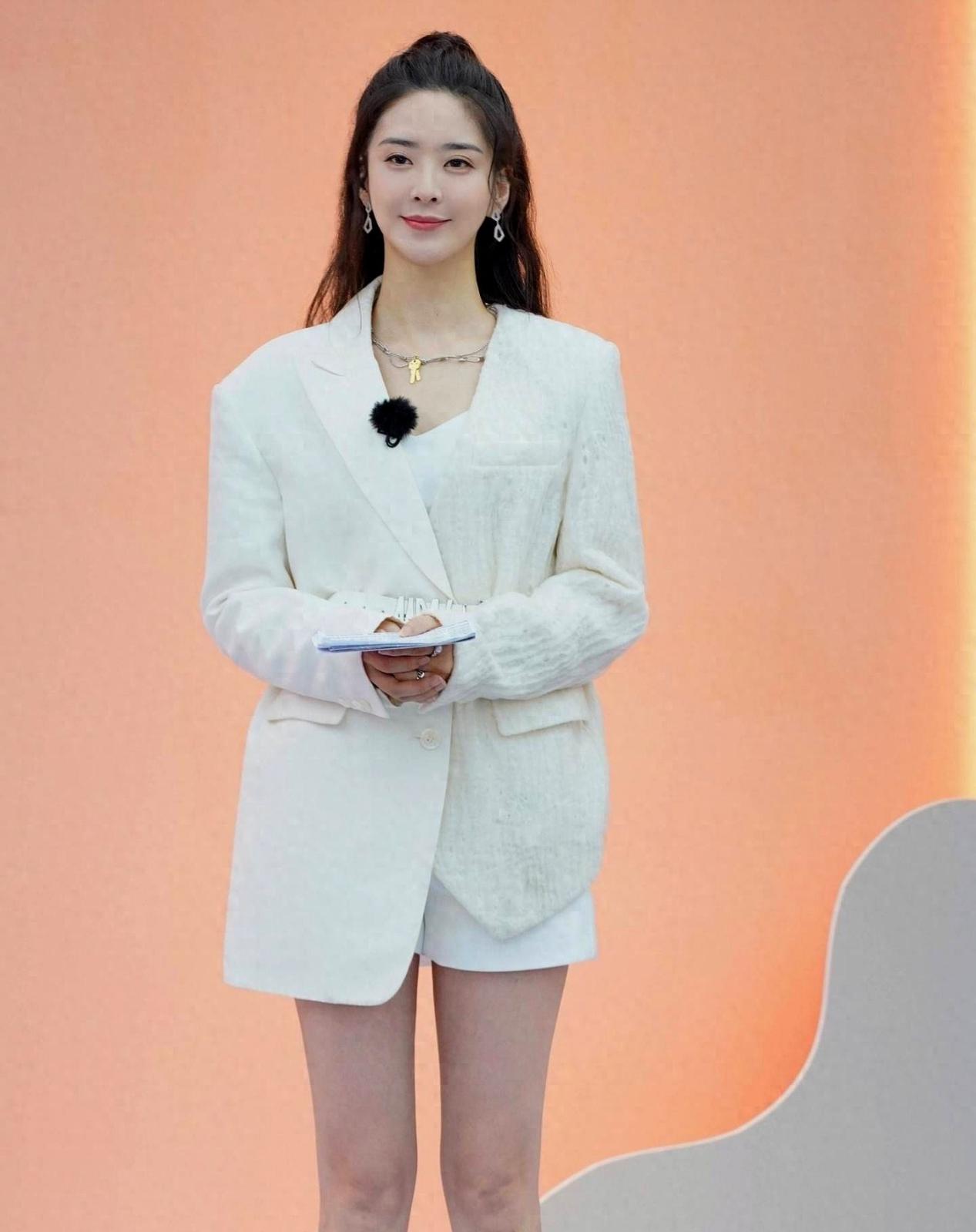 回忆︱湖南卫视主持人刘烨辞去职务,三十三岁想重新开始