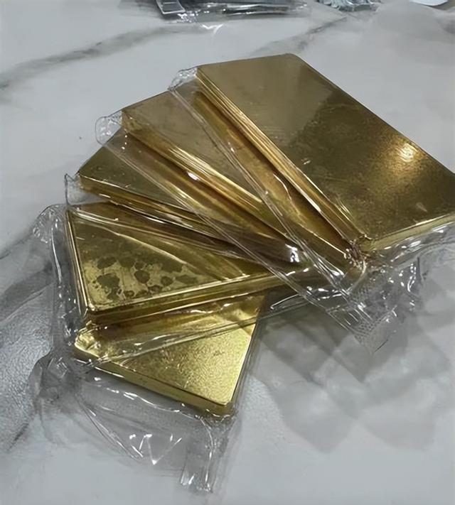 杭州有人拿着1公斤金条一早赶去:火速变现48万!专家提醒