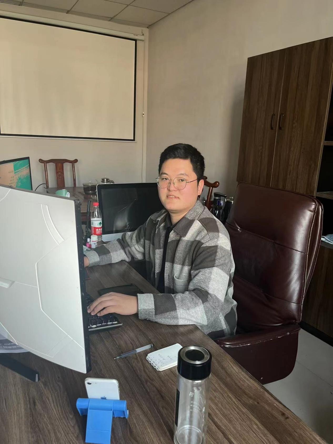 西华县电商带头人——王振威