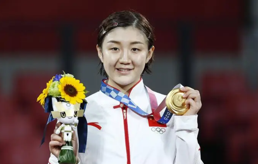 陈梦3人无缘亚运单打惹争议,人民网奥委会发声,球迷声援乒协