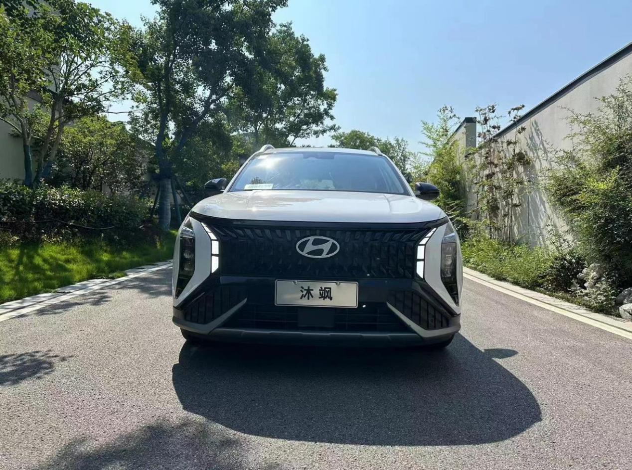 2023款现代沐飒,铸铝转向节,派沃泰6at,豪华版配置分析