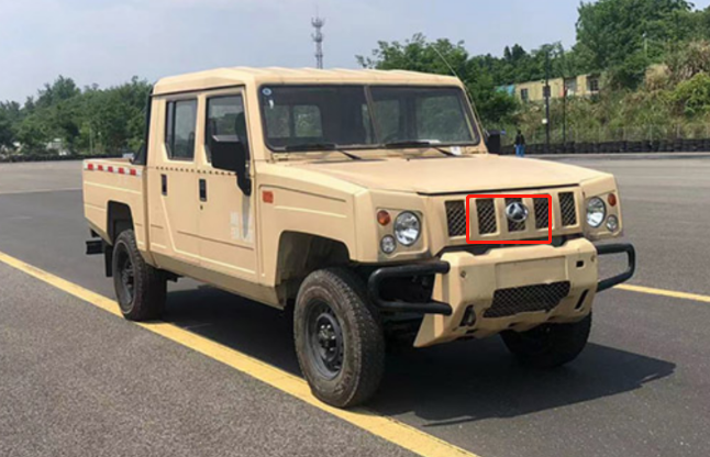 新款北汽勇士皮卡曝光,全系2.4t柴油,起步9万,长城炮紧张吗?