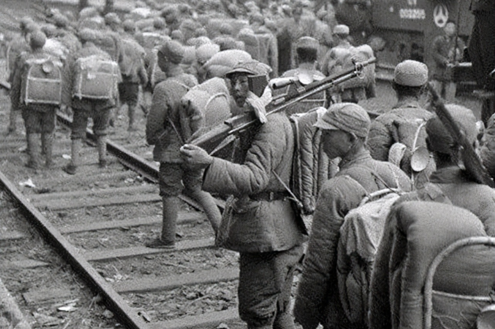 旅长吴忠苦战黄维,小心翼翼请求休息一天?邓政委:要得!