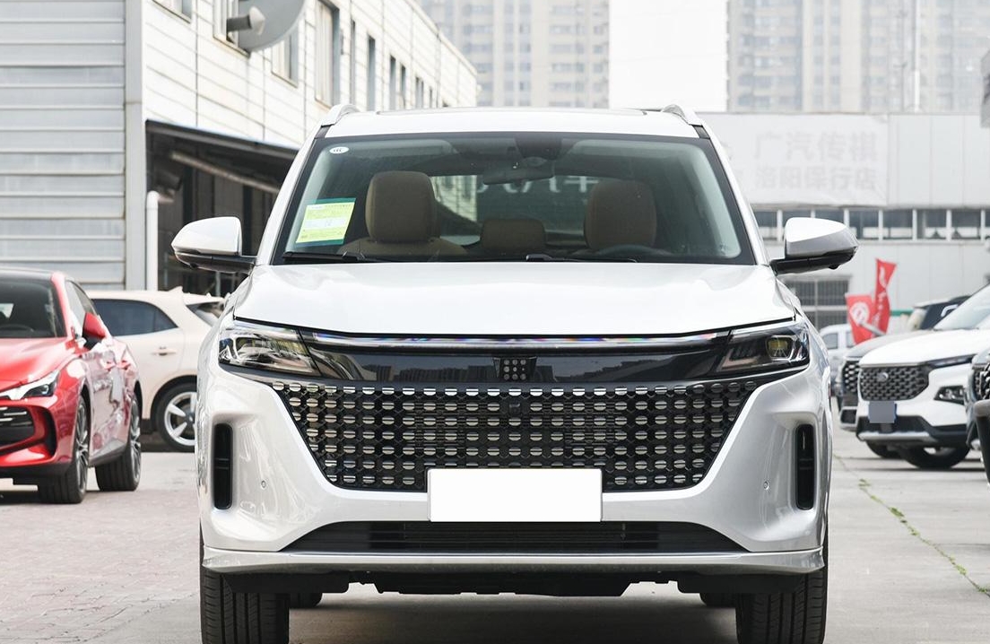 成为市场上的竞争力车型近日,中国著名新能源汽车品牌赛力斯蓝电宣布