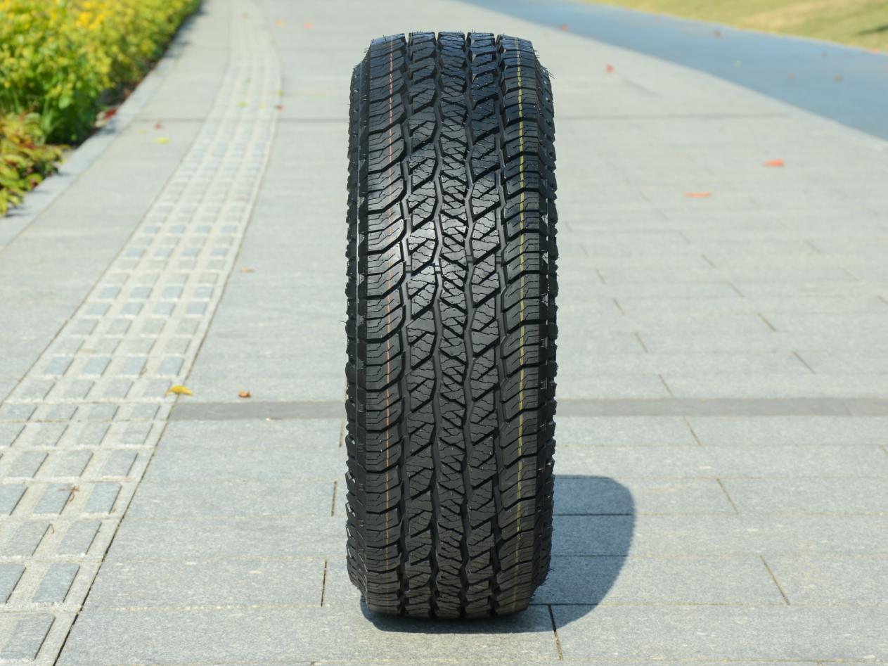 城市suv轮胎替换首选 实测黑熊轻at轮胎