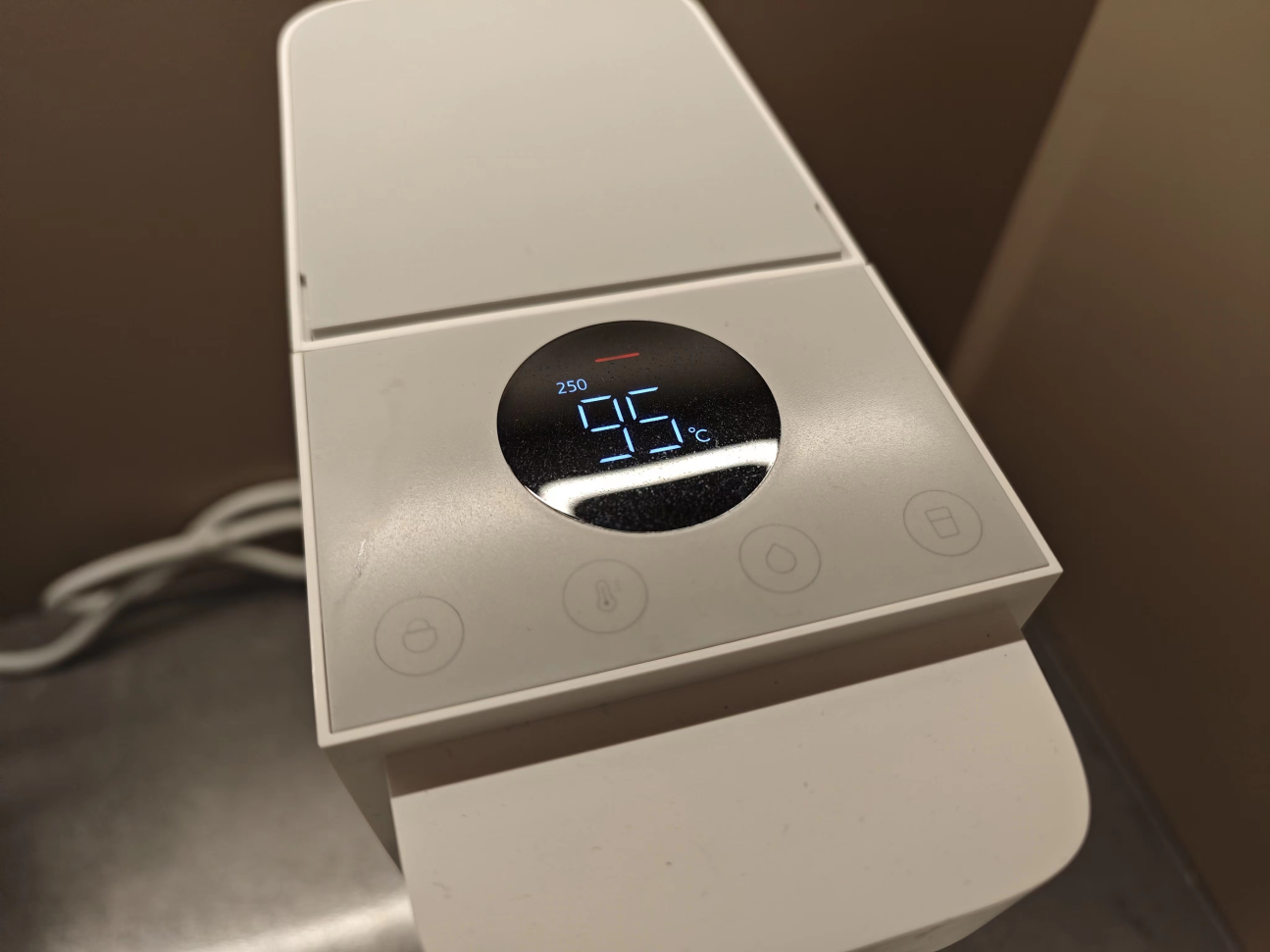 小米放出“大招”，三秒即热饮水机降至新低，到手仅140元！