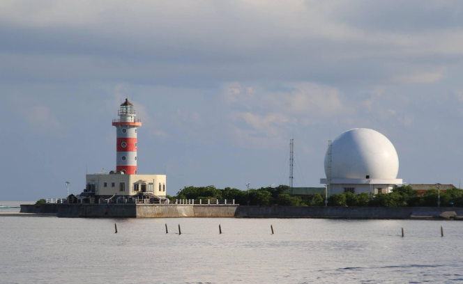 制衡越占鸿庥岛,拱卫太平岛,我国官兵在最恶劣南薰岛已坚持32年
