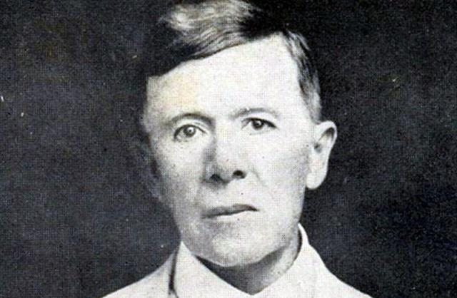 1937年,19岁少女帕梅拉在北京狐狸塔被挖心,凶手迄今是迷