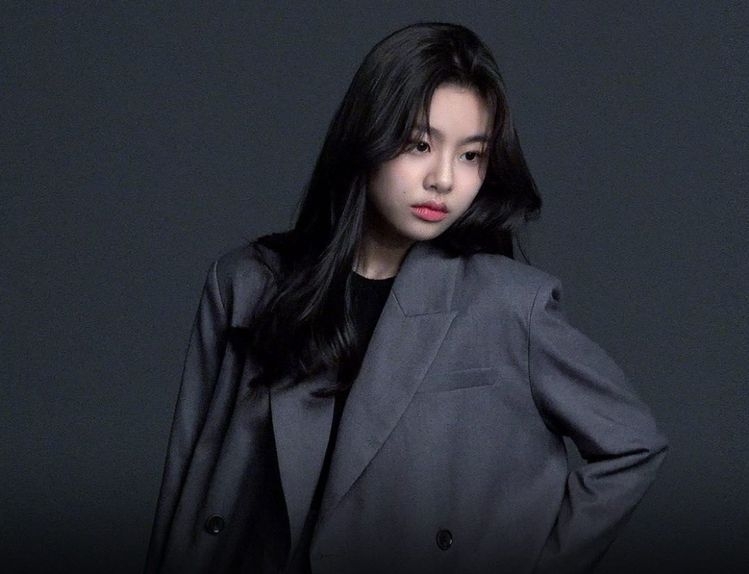 《釜山行》金秀安长大了!甩稚嫩样变美少女,撞样国民女神姜素拉