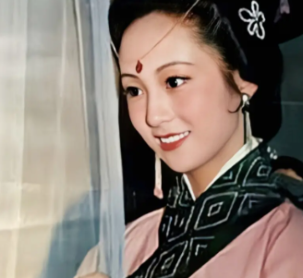 佳人再难得,你可能不认识董智芝,但她演的西施从未被超越