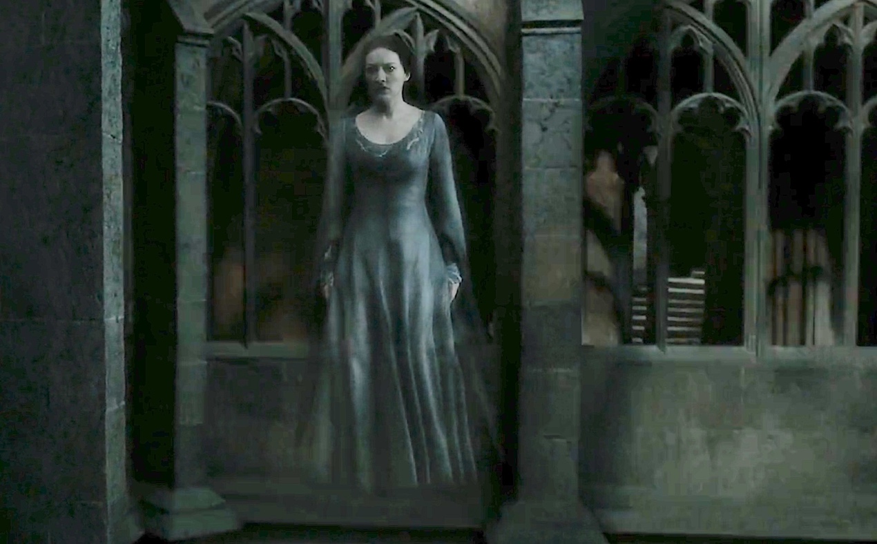 《哈利波特》冷知识:那些游荡在城堡里的"鬼魂"