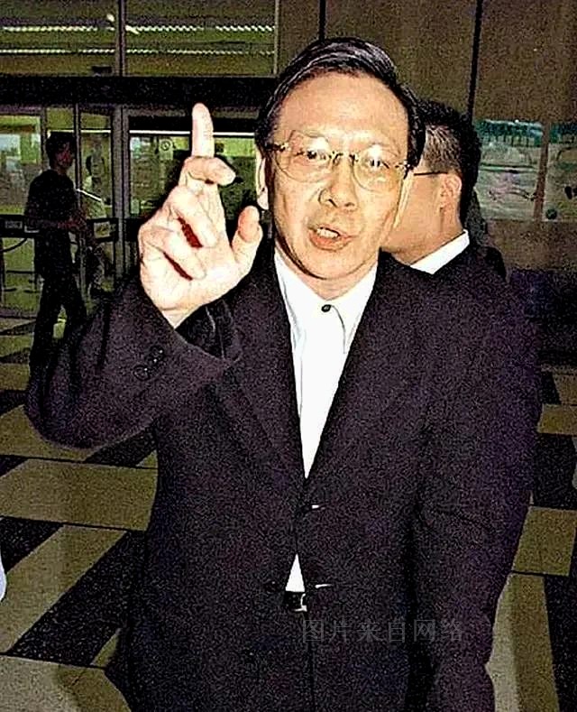 江湖备受尊敬的向家兄弟,有"尖东之虎"绰号的杜联顺走上末路