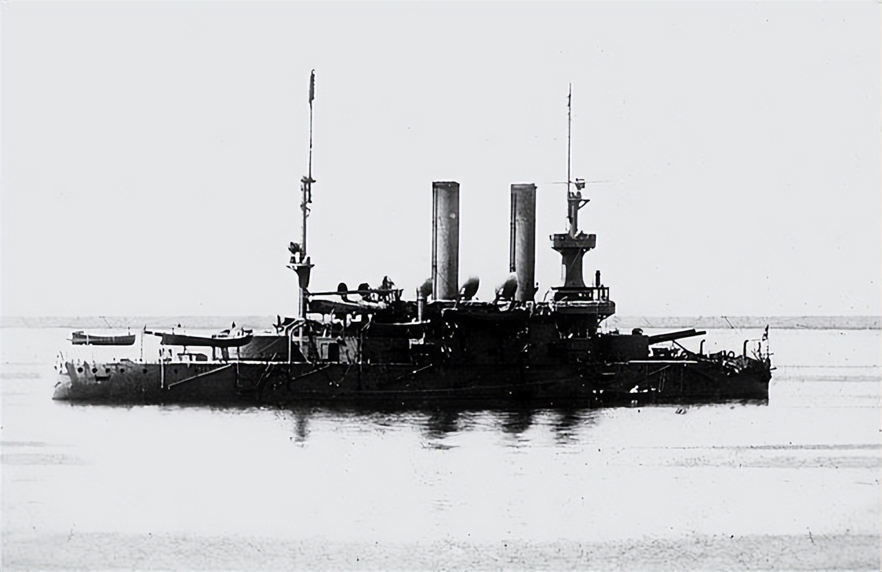 乌沙科夫海军上将级岸防战列舰,此型舰并不适合远洋作战