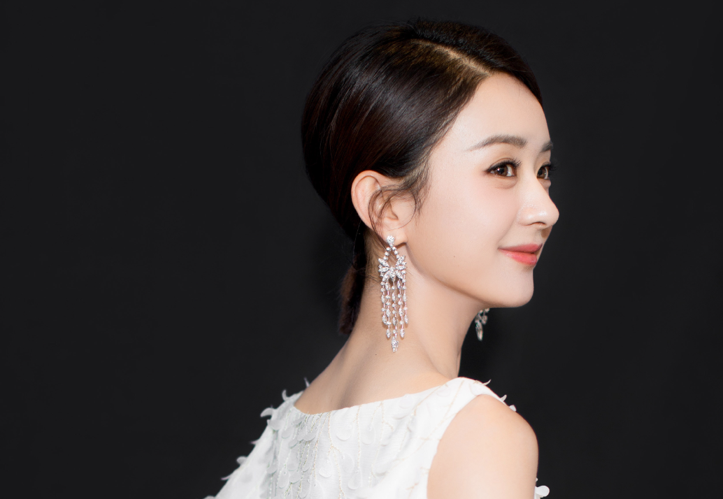 赵丽颖冯绍峰离婚两年,五岁的想想凭颜值"躺赢",成娱乐圈新宠