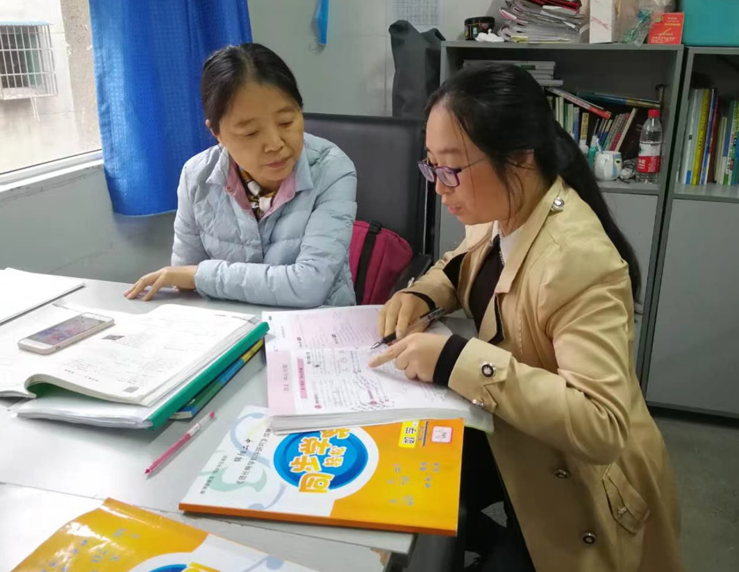 绵阳市第二中学郭萍老师获评正高级教师