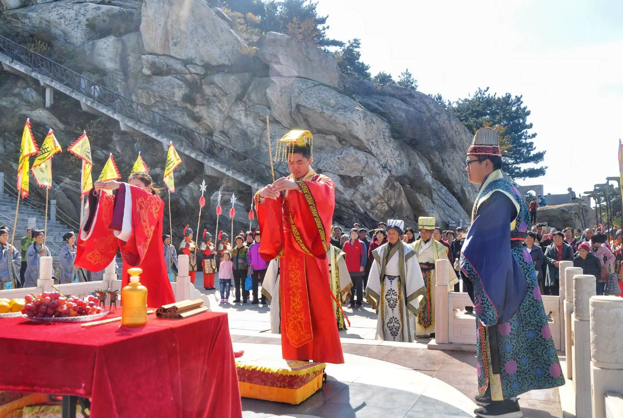 宋真宗泰山封禅图片