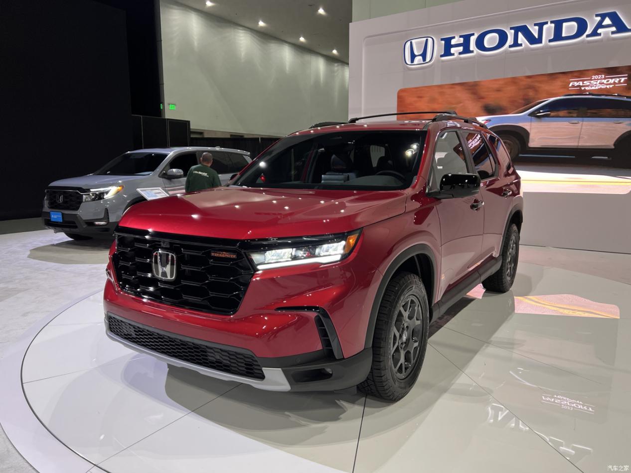 2023款本田飞行员亮相!大7座布局 3.5l v6四驱,实力碾压汉兰达