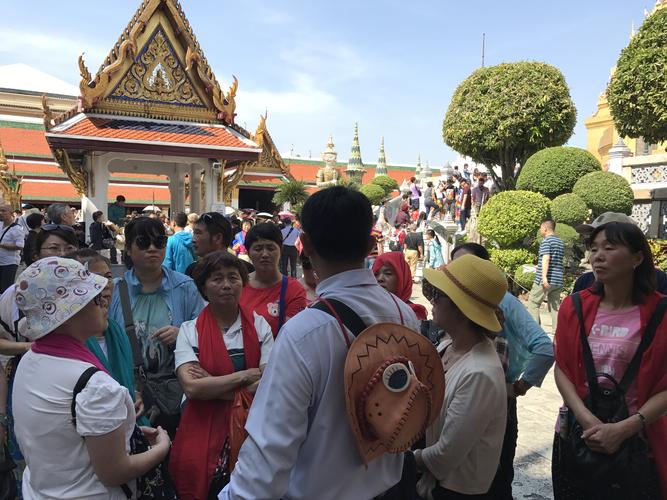 泰国私人女友导游,白天带你到处游玩,夜晚还有意想不到的服务?