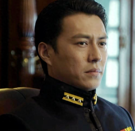 《伪装者》:特务委员会副主任明楼,军衔究竟是什么?高还是低?