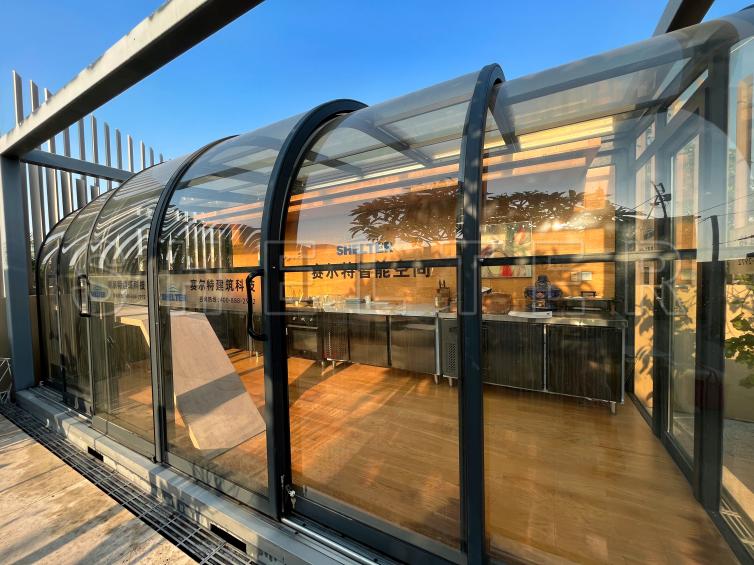 巧用伸缩阳光房做厨房,轻松搞定年夜饭!