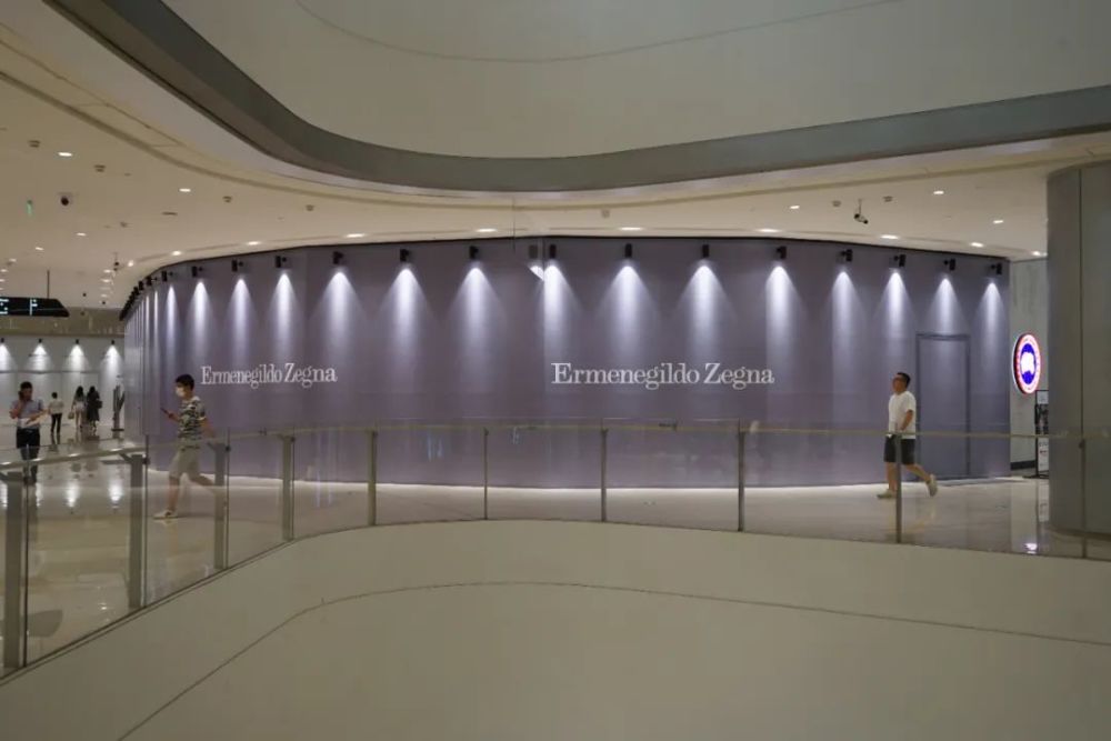 品牌在商场中的围挡"学问"你都了解吗?