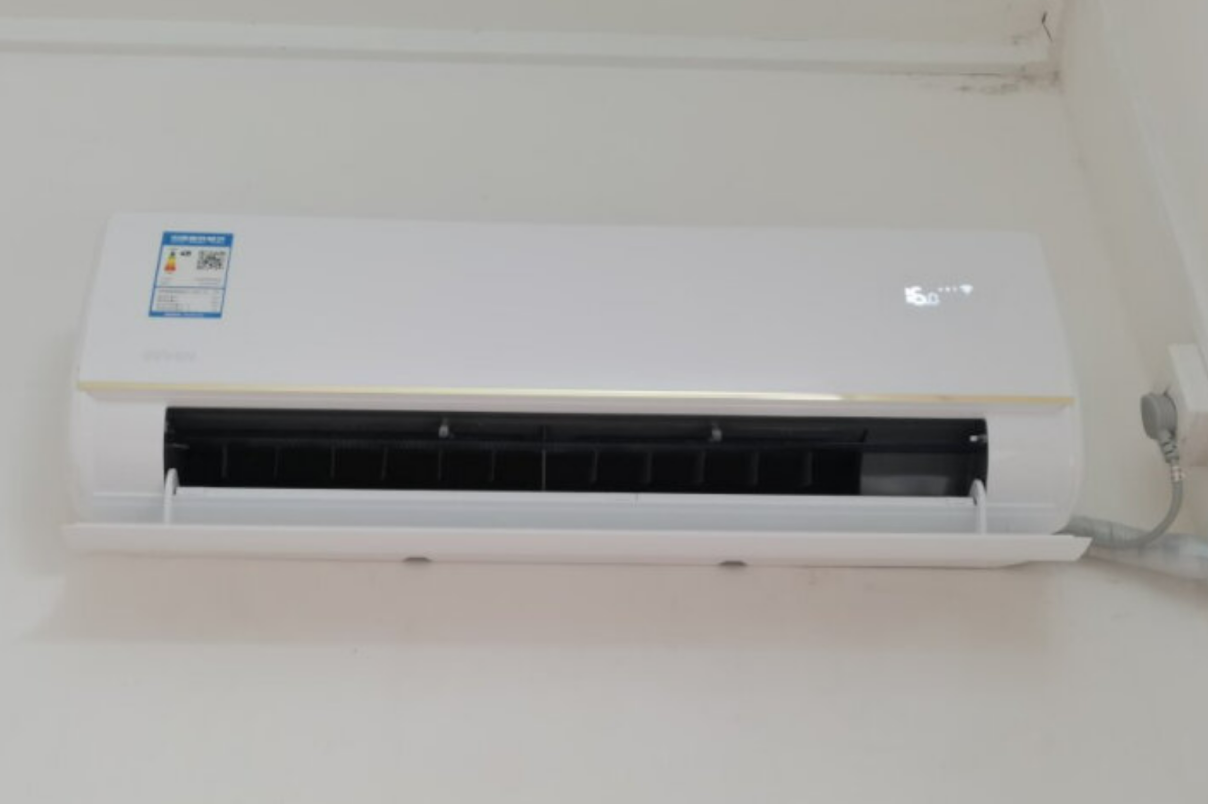 美的正式“出招”了，子品牌空调挑战格力，一个月卖出3万台！