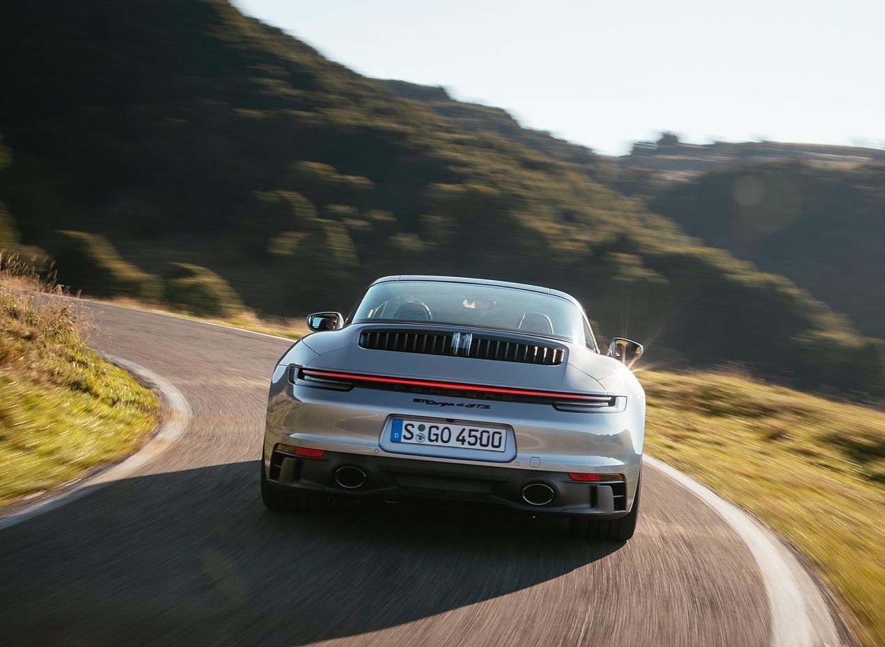 来自德国的跑车标杆,保时捷911卡雷拉gts「第五趴」