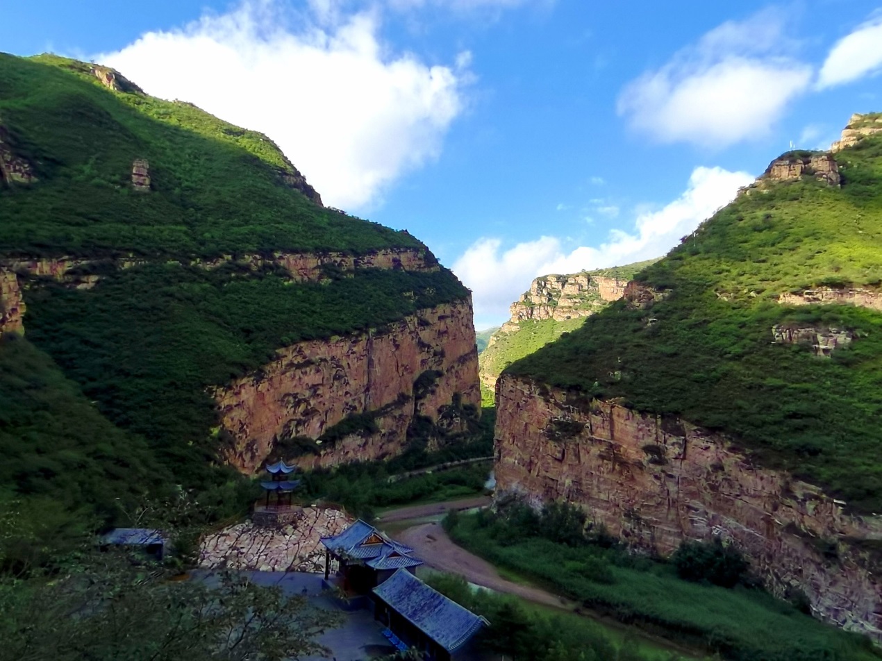 涿鹿县桑干河大峡谷图片