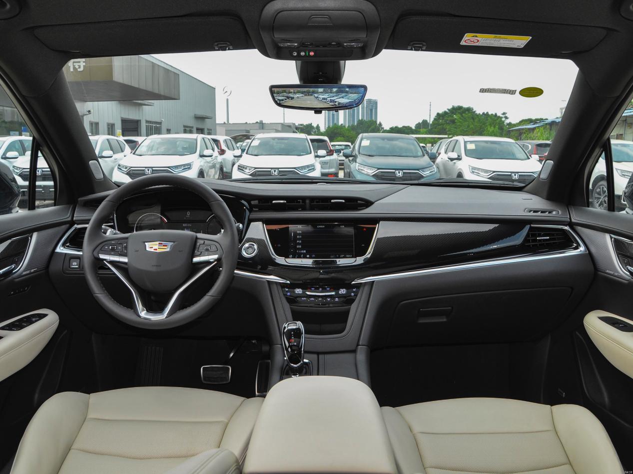 40万全家满意的家庭suv,凯迪拉克xt6/福特探险者/奔驰glc怎么选