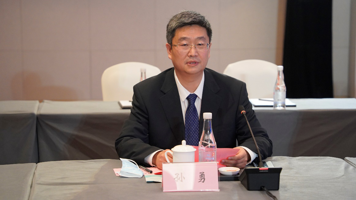 现任安徽省副省长孙勇,年轻有为,黄山市长晋升副部级的精英