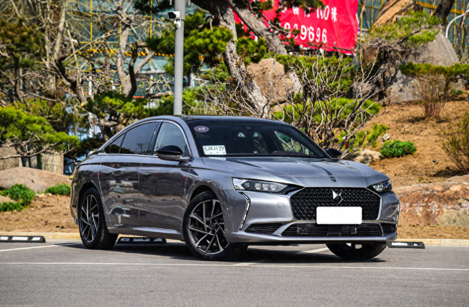 比停产还难受,法系车ds9,搭载1.6t 8at,却卖不动