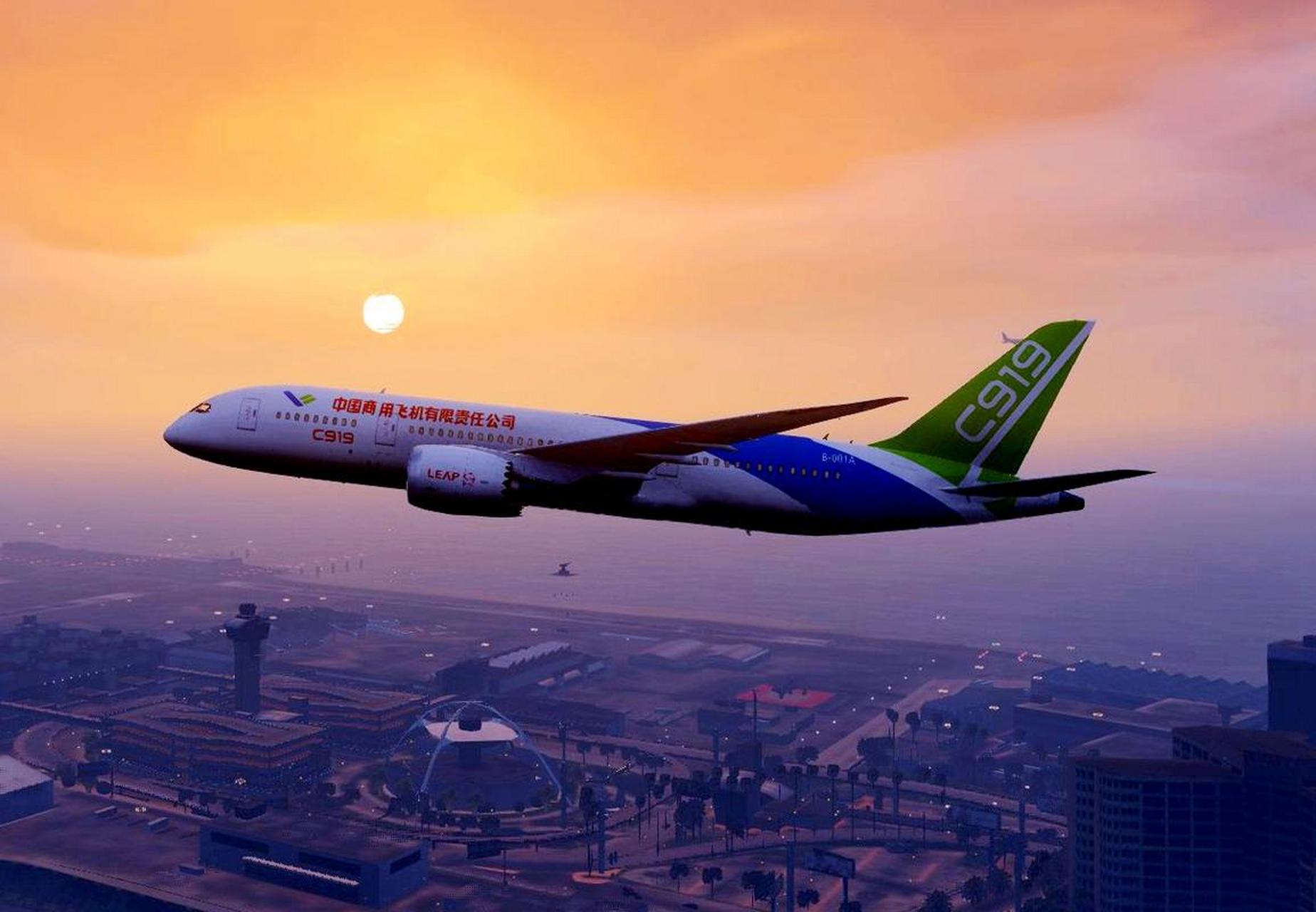 中国自主研发的c919国产大飞机投入商飞已有一段时间,第三架c919因